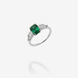 Dancing Milestone Ring - Emerald